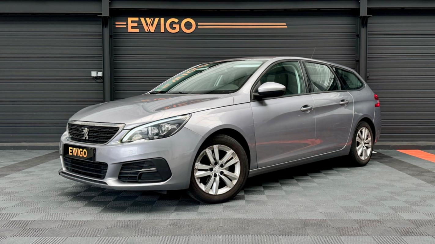 Peugeot 308 SW 1.2 110 ACCESS + ATTELAGE / ENTRETIEN COMPLET PEUGEOT