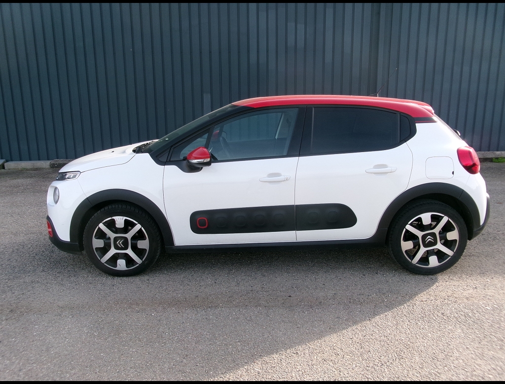 Citroën C3 - III PTECH 110 SHINE EAT6