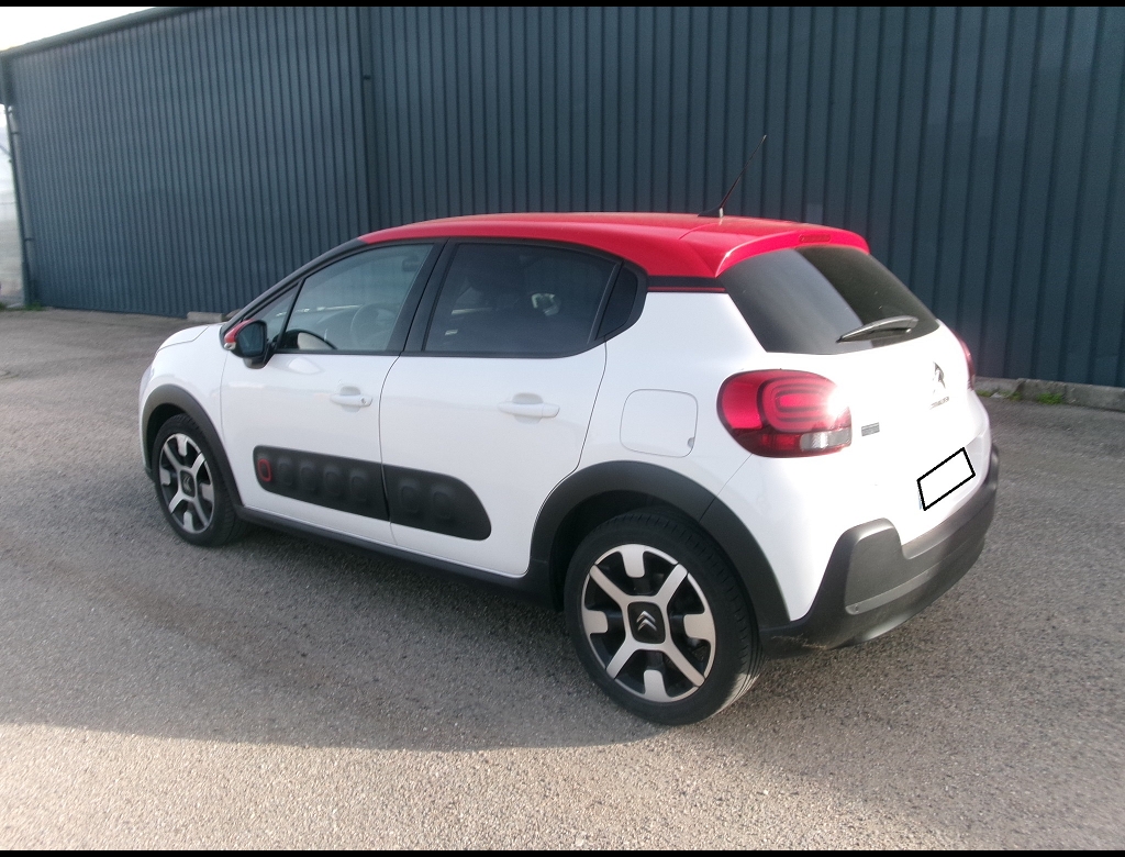 Citroën C3 - III PTECH 110 SHINE EAT6