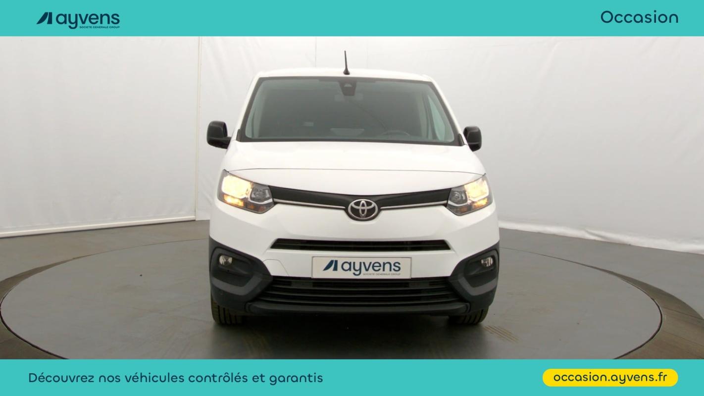 Toyota Proace City - Medium 100 D-4D Business