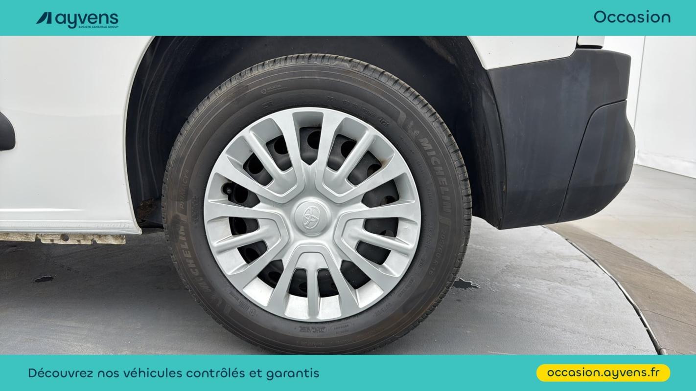 Toyota Proace City - Medium 100 D-4D Business