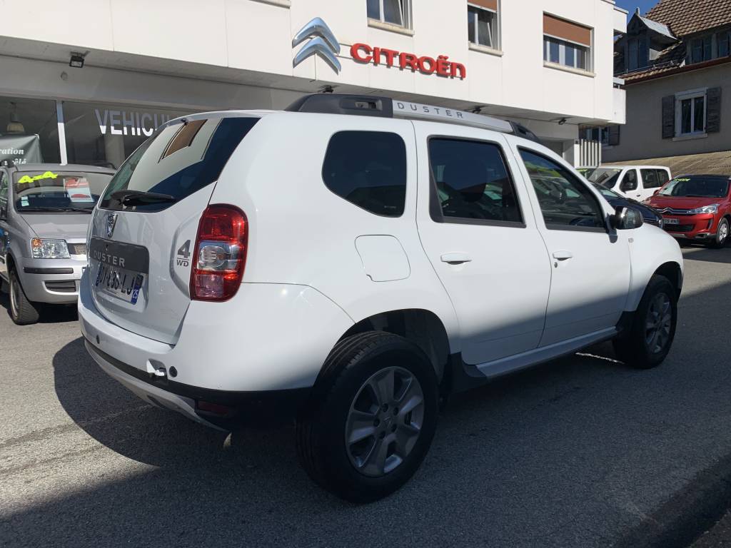 Dacia Duster - Lauréate Edition 2016 TCe 125 E6 4x4